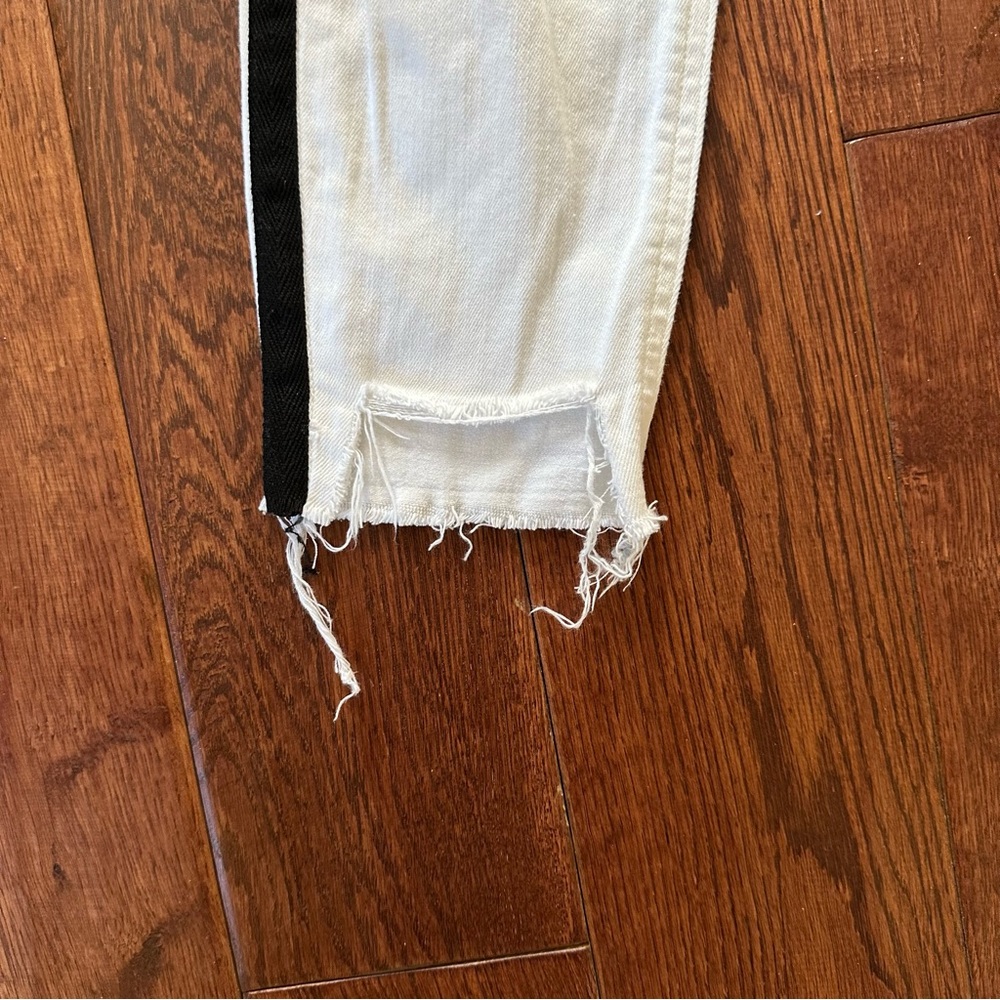 Express Jeans - Picture 8 of 10